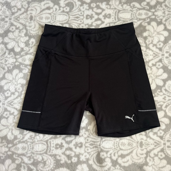 Puma Women's Black Shorts Size S - Picture 1 of 6